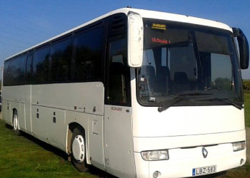 Renault, 52+2 fős